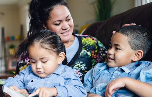 Sammy and her 2 kids are looking happy