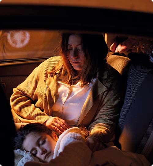 Melinda and her daughter living in their car